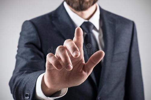東營(yíng)西服分哪幾種？西服分幾類(lèi)